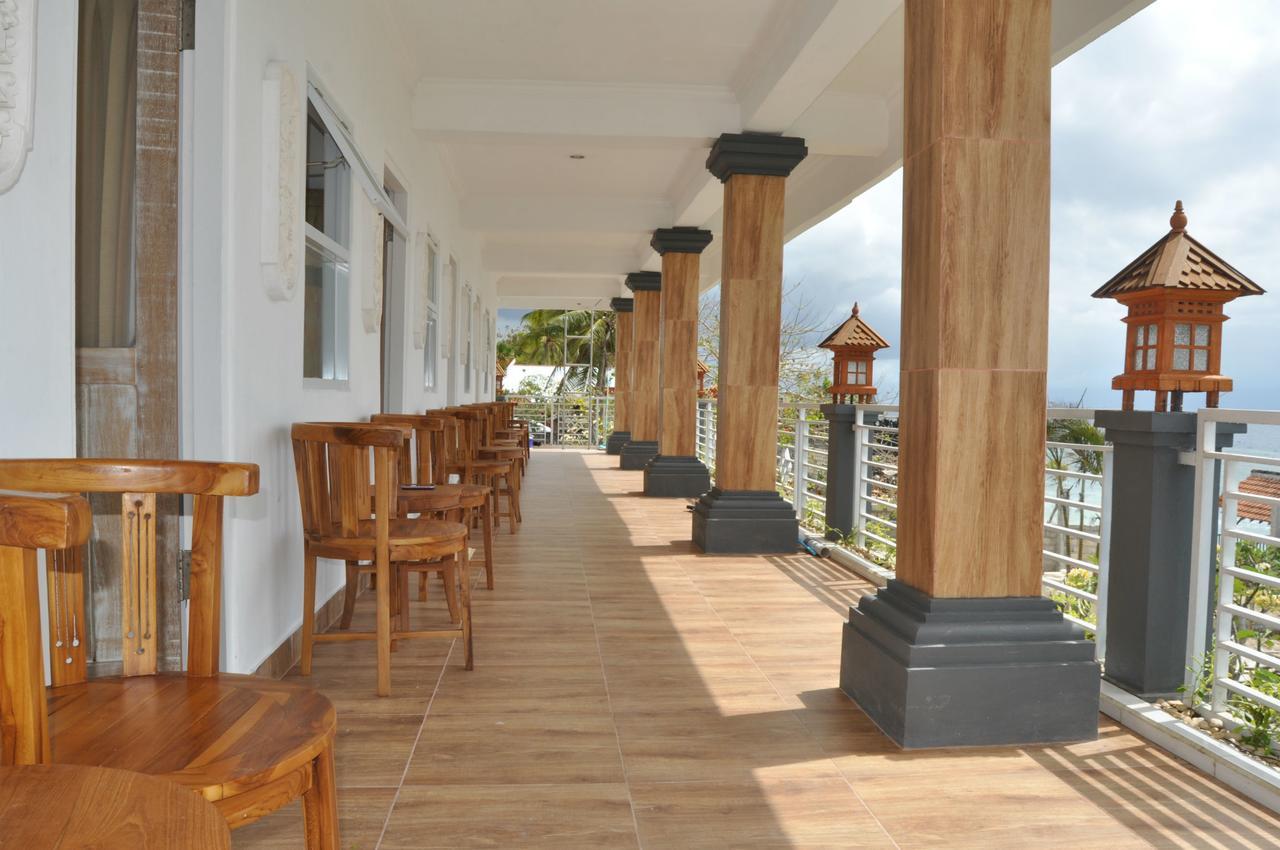 Cemara'S Beach Homestay Batununggul Zewnętrze zdjęcie
