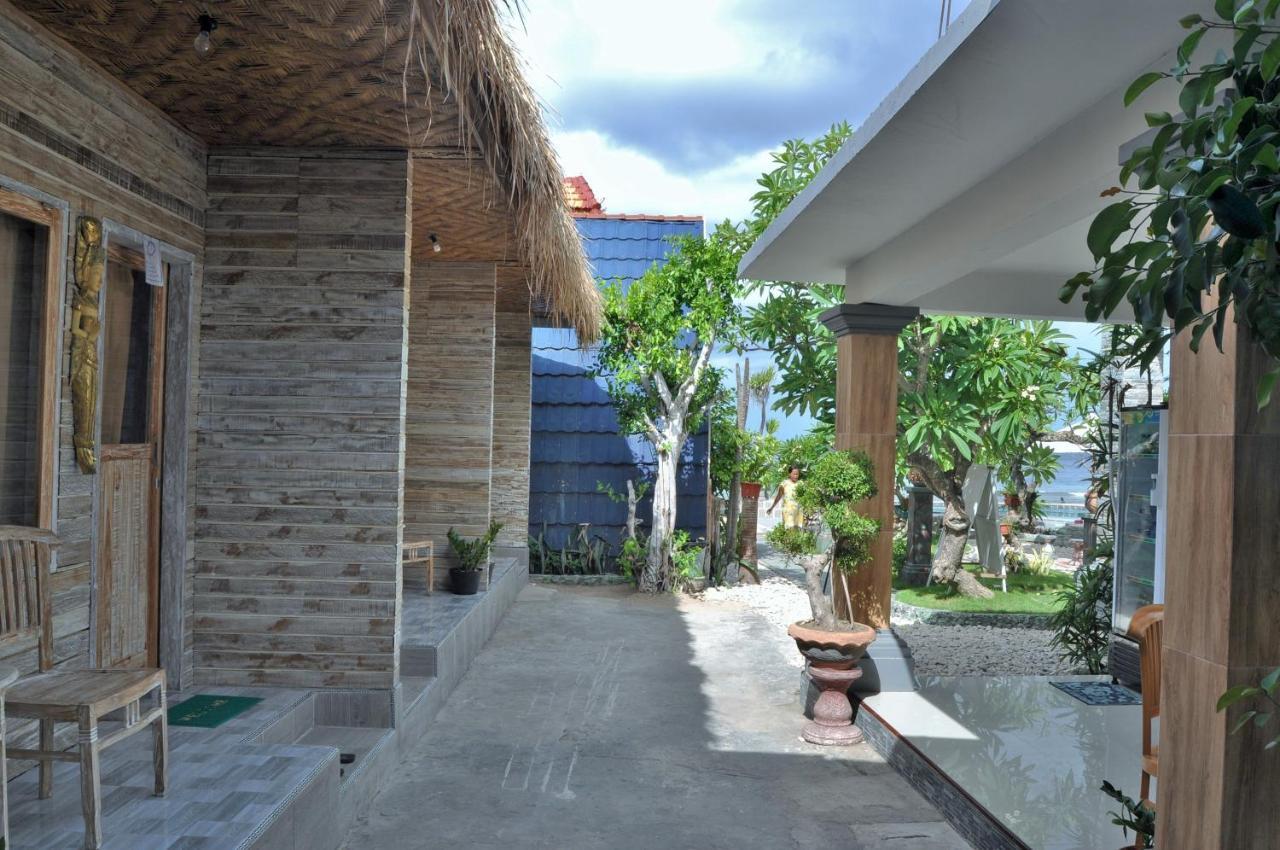 Cemara'S Beach Homestay Batununggul Zewnętrze zdjęcie
