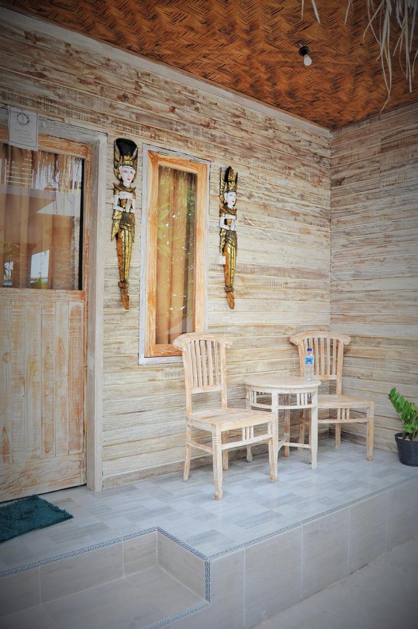 Cemara'S Beach Homestay Batununggul Zewnętrze zdjęcie